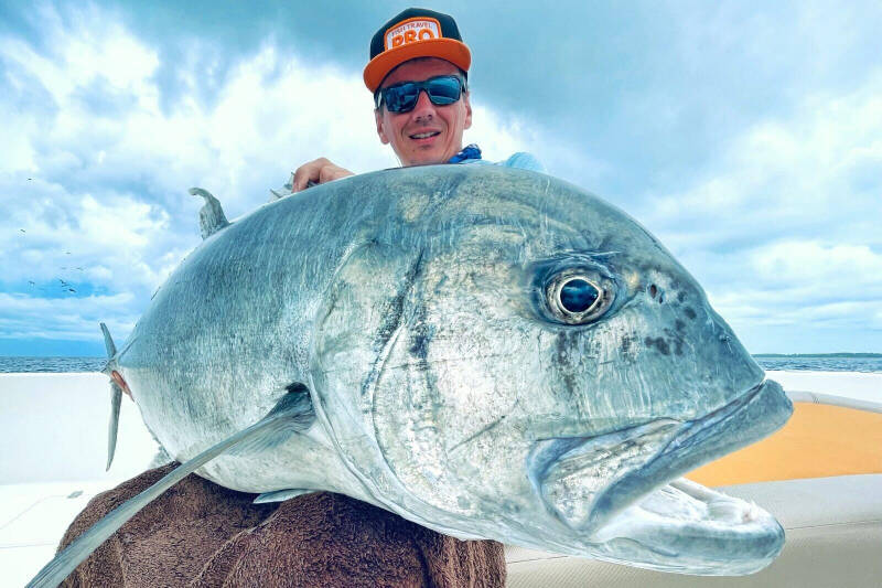 Лучшая рыбалка в России: где найти рекордный улов