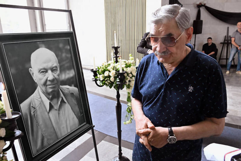 &laquo;Сирано с изящным носом&raquo;